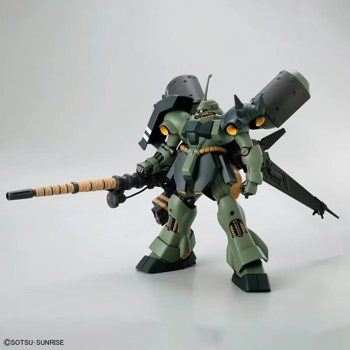 Bandai HG 1/144 AMS-119 Geara  - Model Kit Non Gundam recensie en prijs