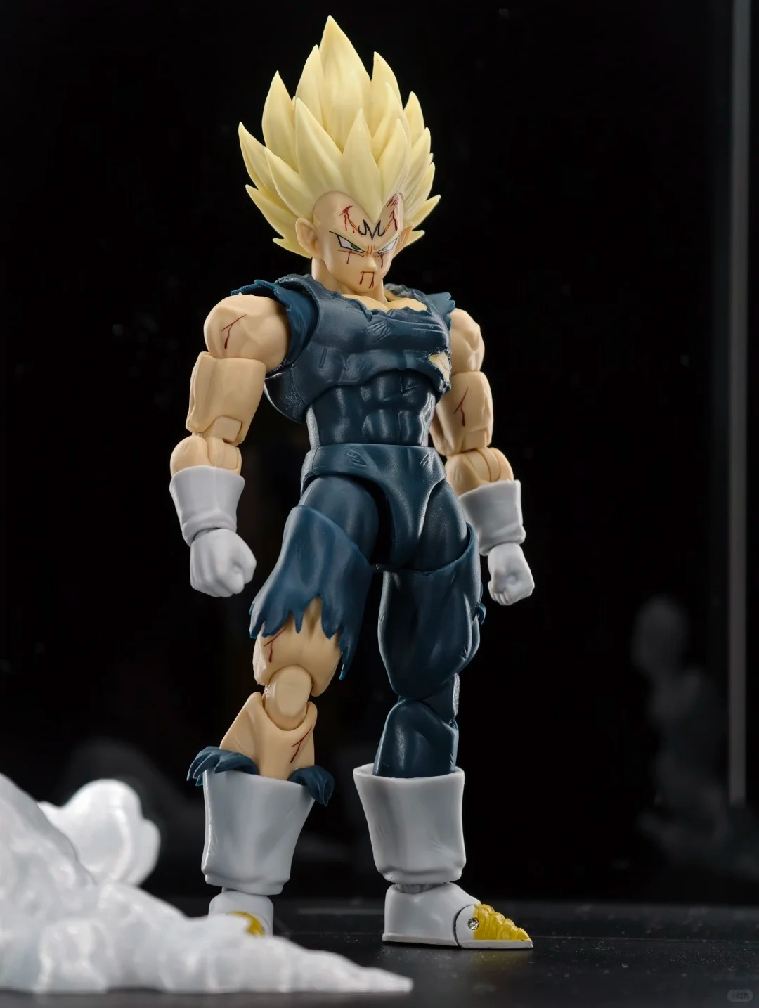 Op voorraad BlackHole&TK Besch - Model Kit Vegito recensie en prijs