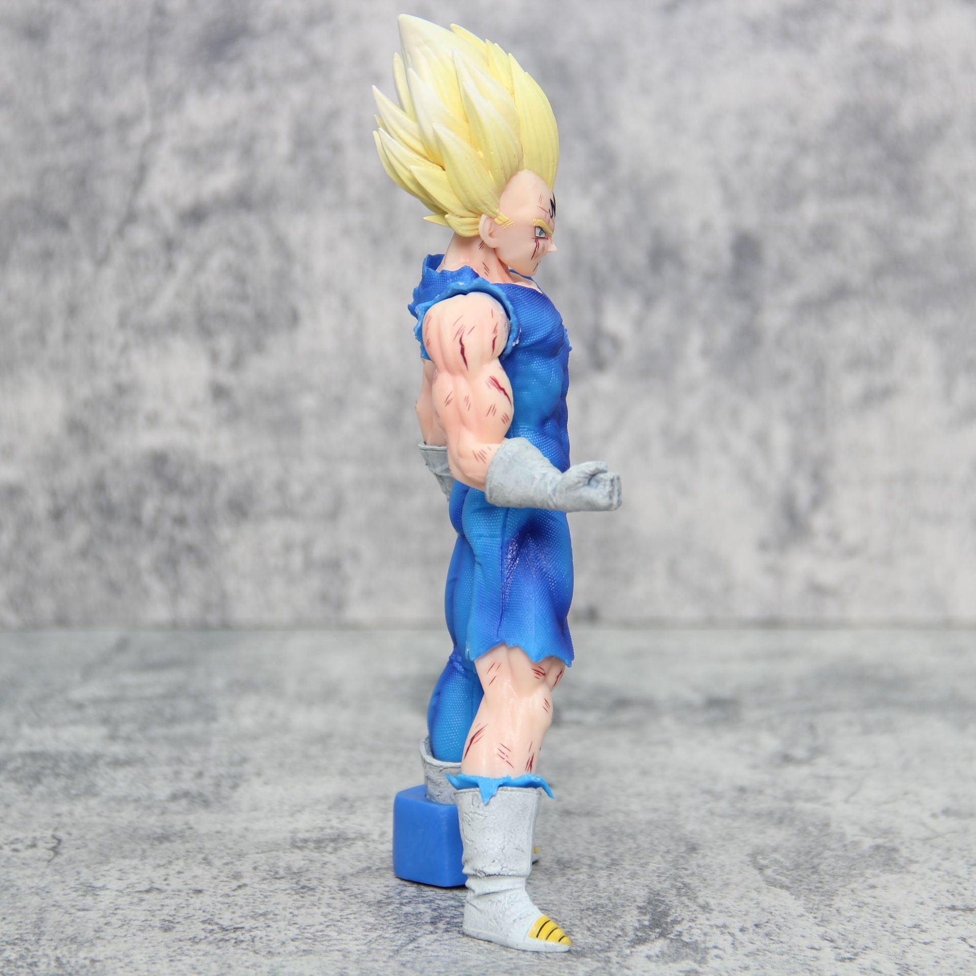 Dragon Ball Z Super Saiyan Pri - Model Kit Vegito recensie en prijs