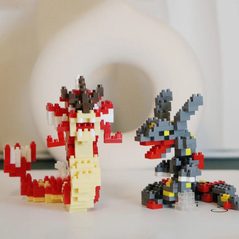 Pokemon Micro Bouwstenen Rode  - Model Kit Rayquaza recensie en prijs